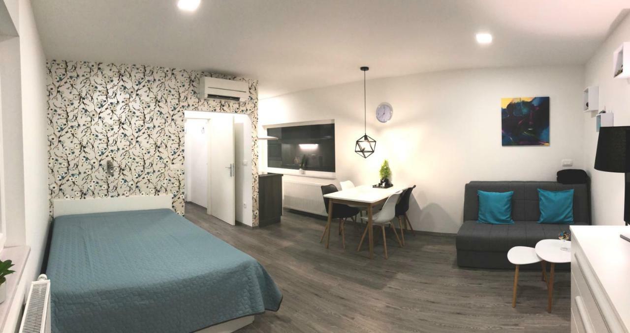 Luxury Studio Apartments ลูบลิยานา ภายนอก รูปภาพ